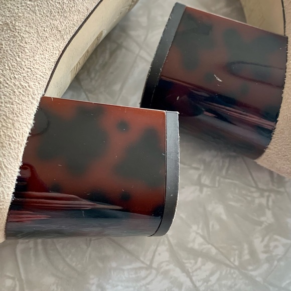 J. Crew Chunky Tortoise Heel Neutral Suede Shoes 8 - Picture 10 of 10